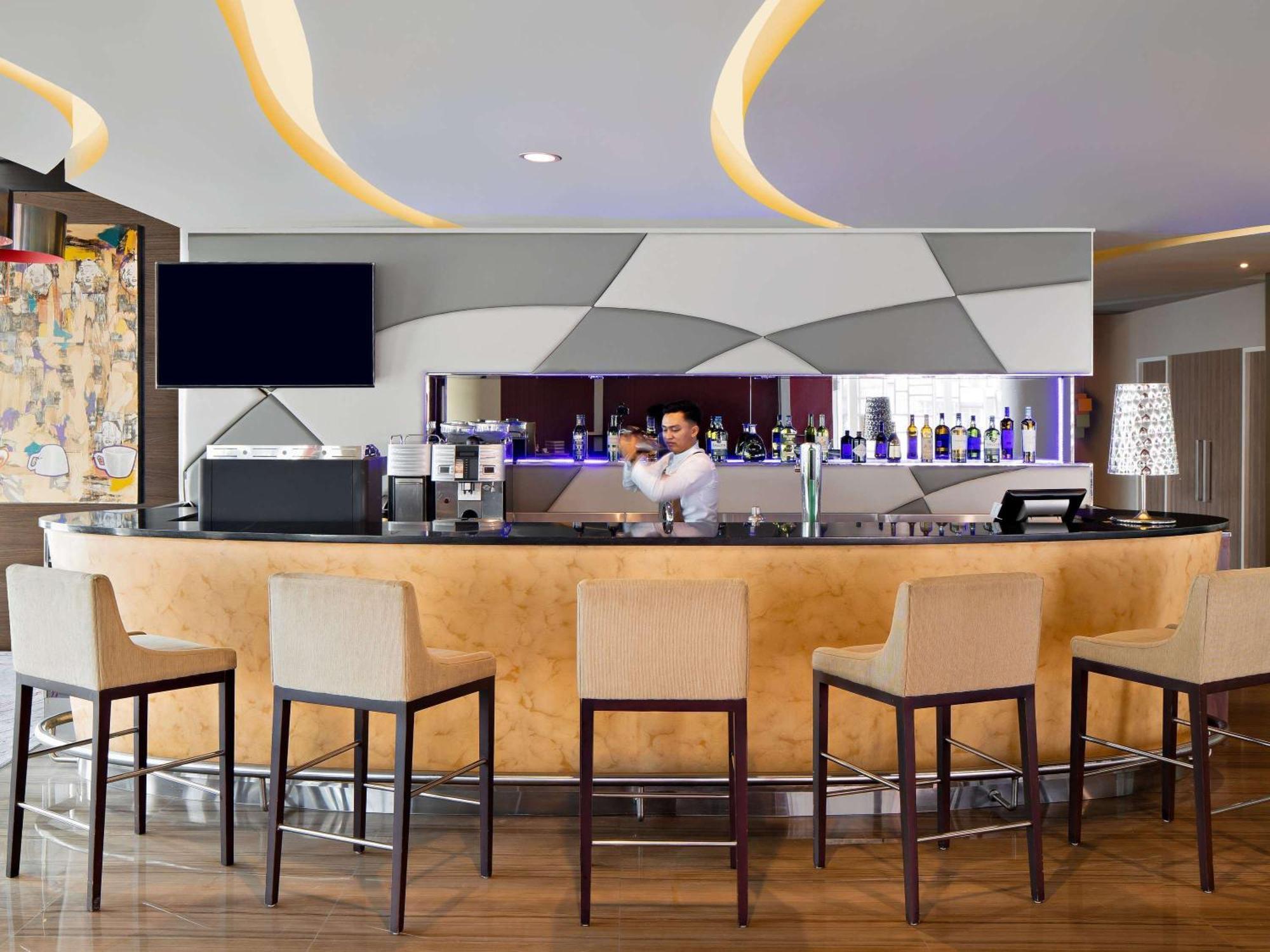 Novotel Jakarta Gajah Mada Exteriér fotografie