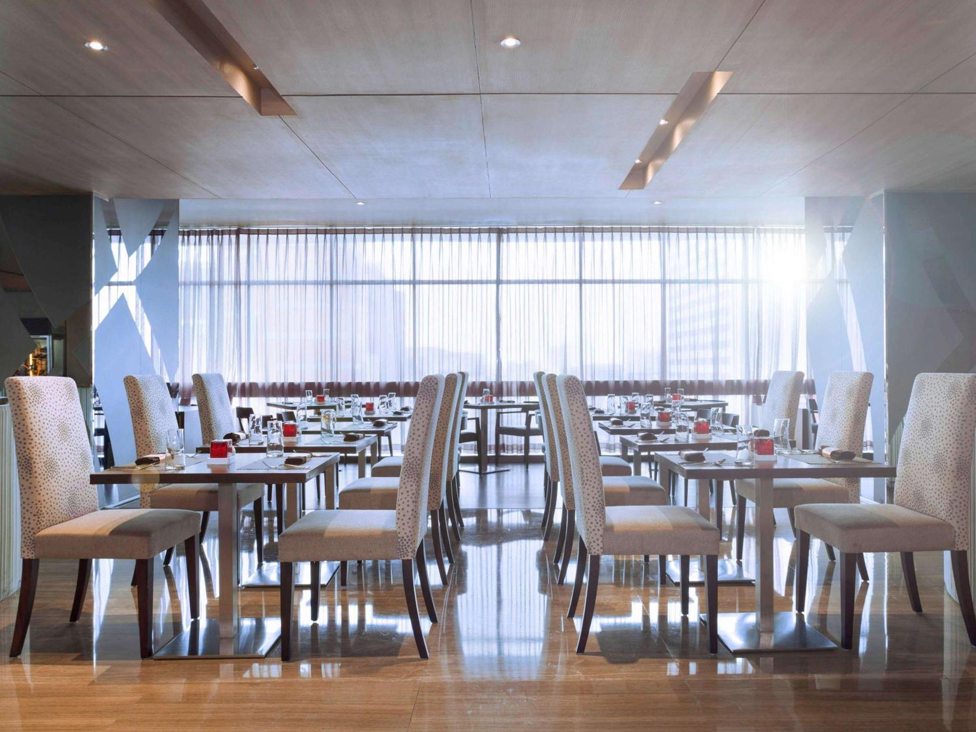 Novotel Jakarta Gajah Mada Exteriér fotografie